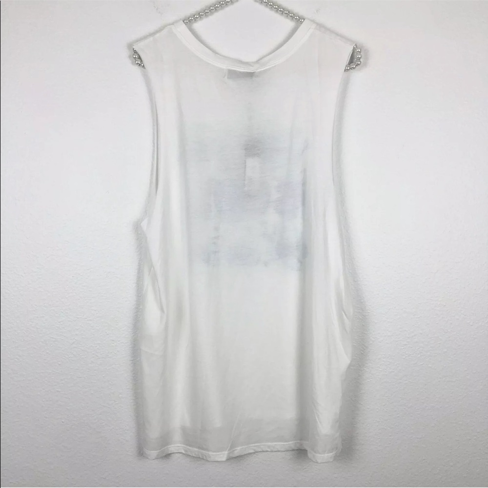 [Soulcycle] NWT White Blue Floral Tank - Picture 2 of 4